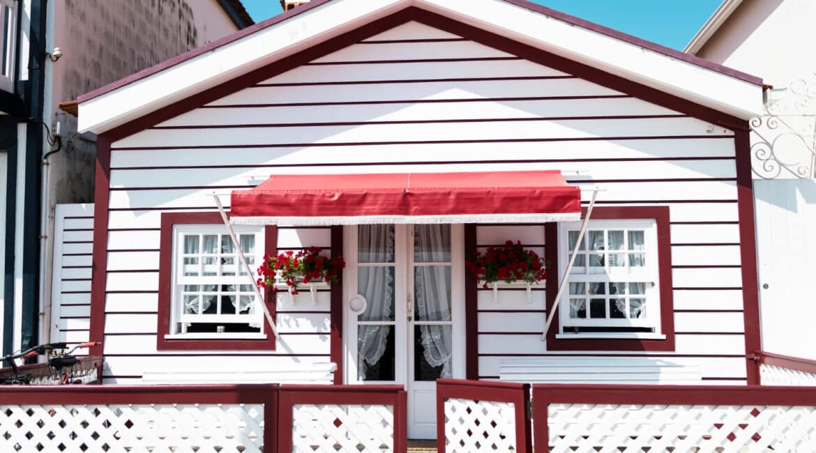 raybloc awnings